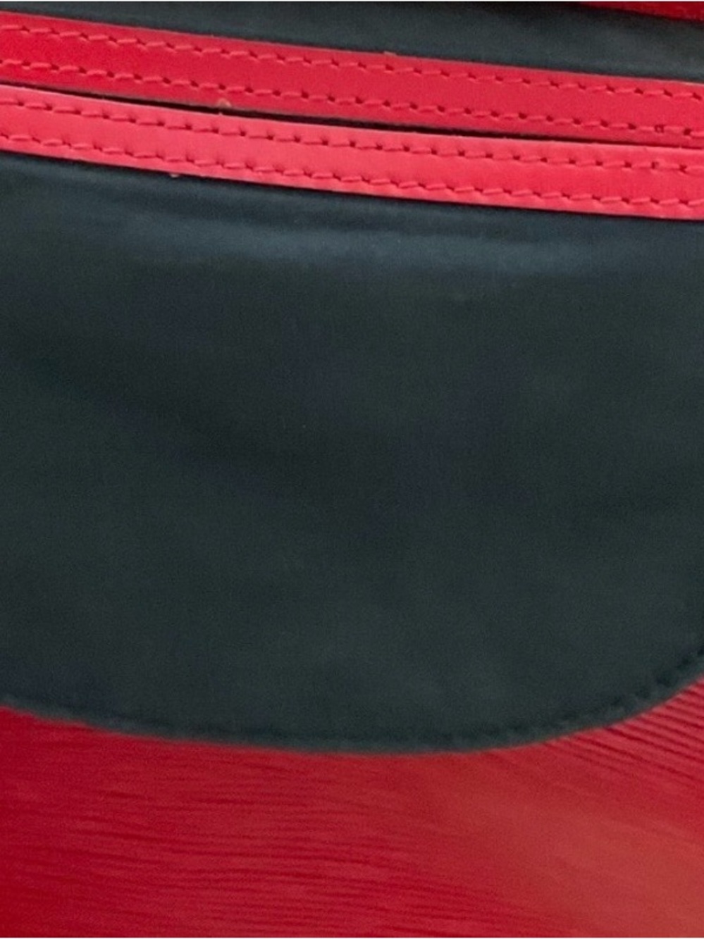AuthenticVintage Louis Vuitton Red Epi Speedy 30 - Picture 8 of 14